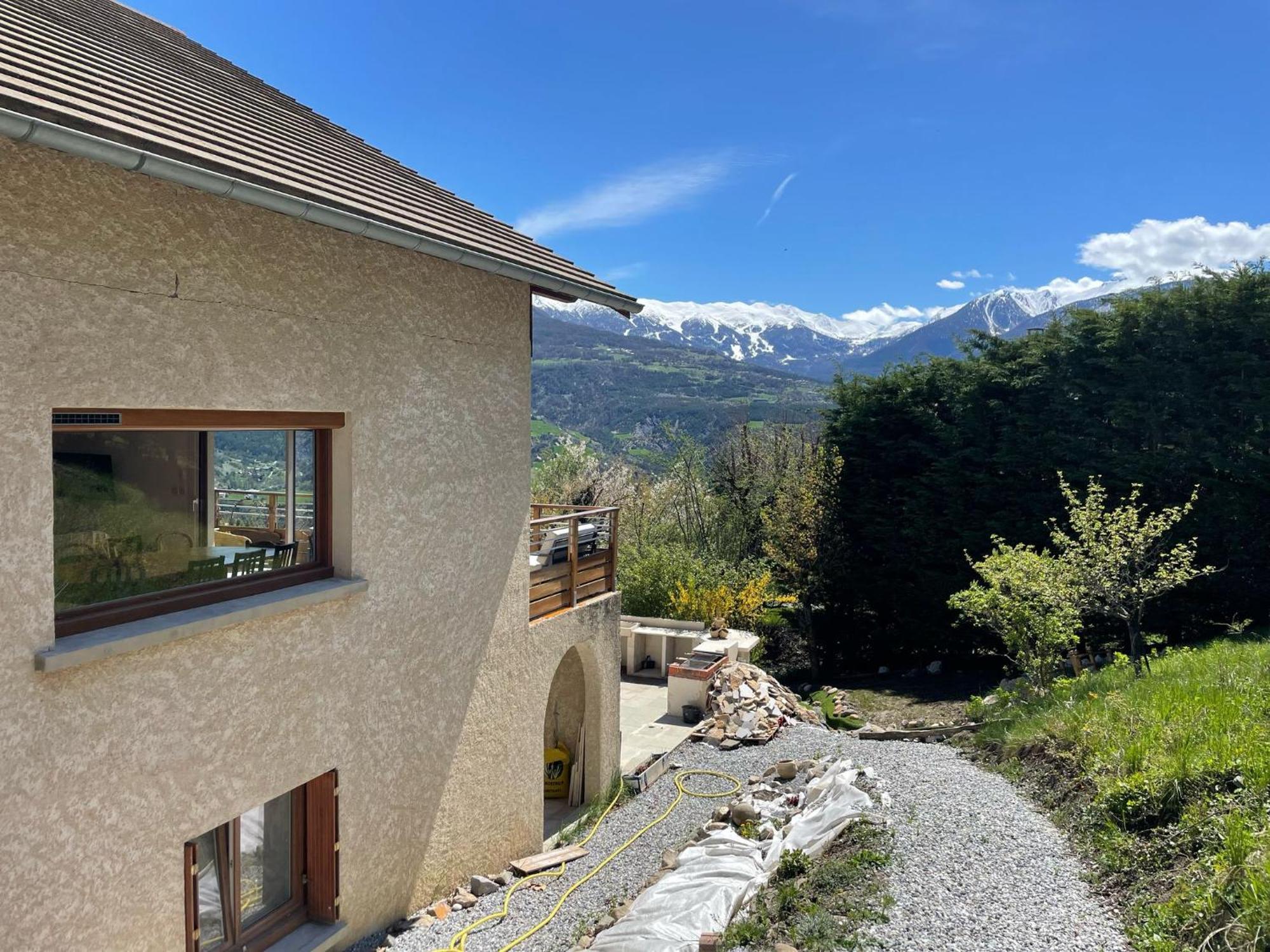 Gite Confort 15 Couchages, Vue Panoramique Montagne Hautes Alpes, Terrasses Embrun Extérieur photo